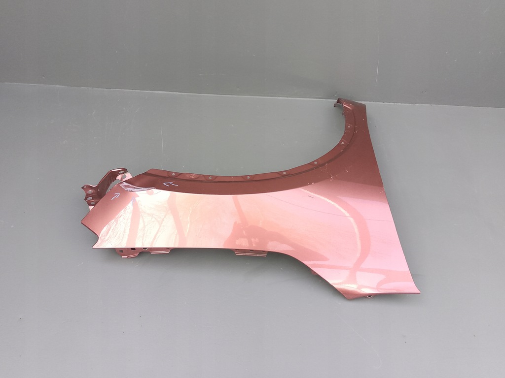 фото №10, Lexus lbx 2023- крыло правый передний =