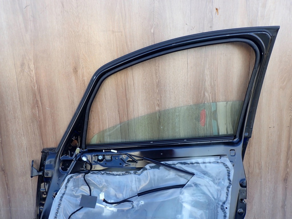 фото №10, Mitsubishi colt 5d 04-09 двері передні праве x62