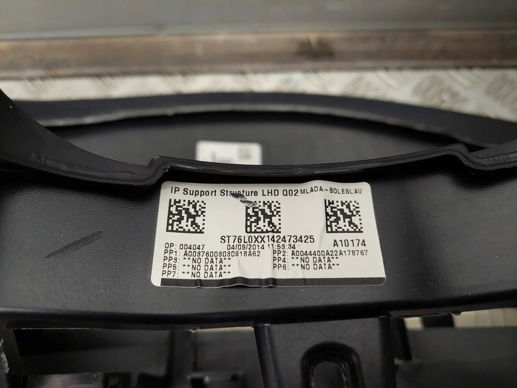 фото №8, Mercedes-benz gla w156 з передній панелі приладова, консоль панель приладів