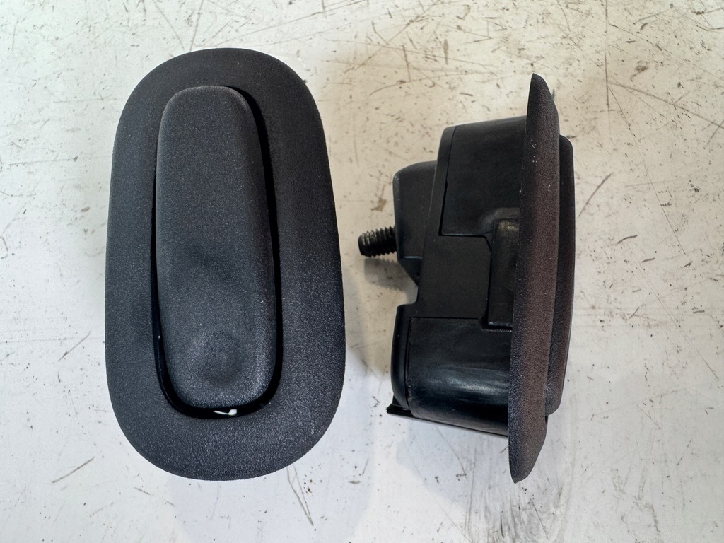 фото №1, Jeep grand cherokee wk 2 ii крючок потолочный