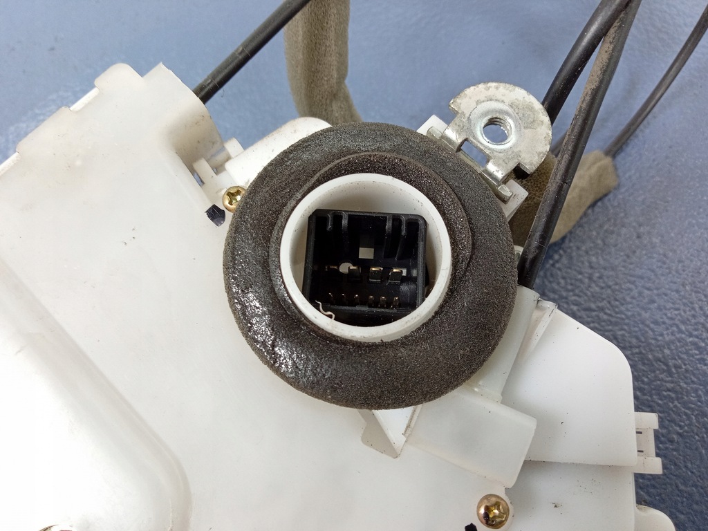 фото №5, Honda fr-v замок двері перед лівий 10 pin eu