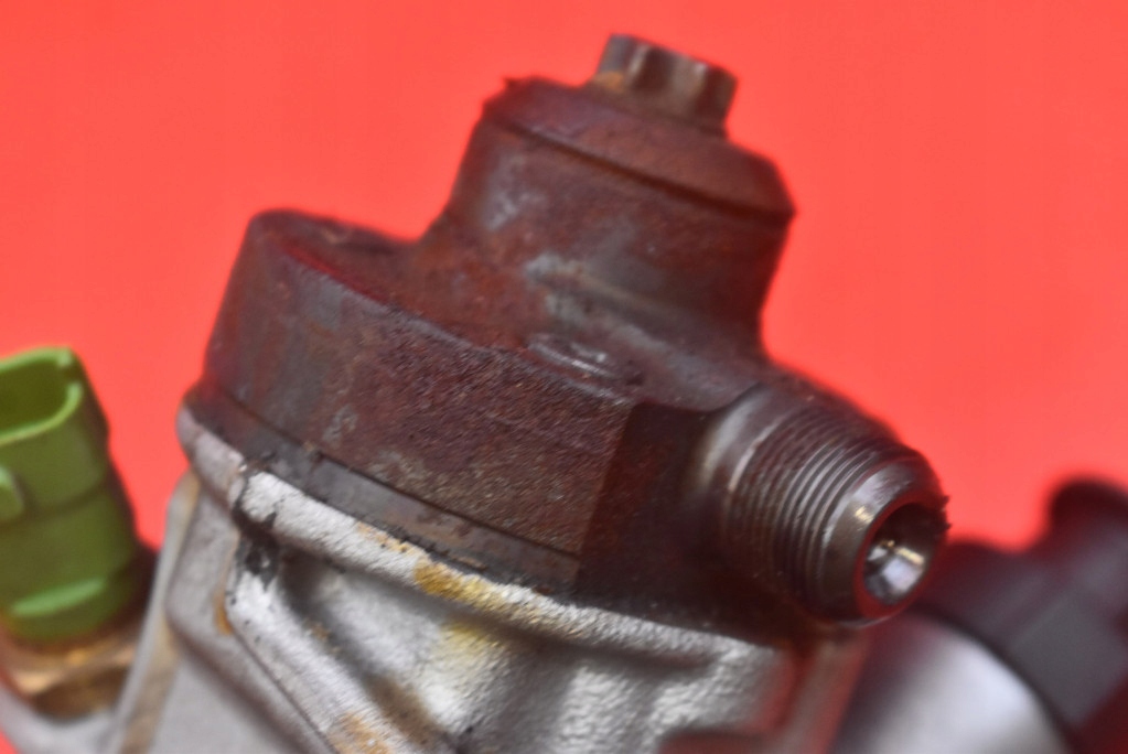 фото №10, Насос впрыскная d5204t7 31372081 0445010681 volvo v60 1 i 2.0 d3 136 km