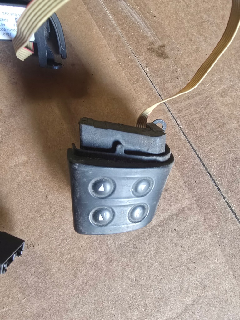 фото №4, Кнопки seat 5p0959537