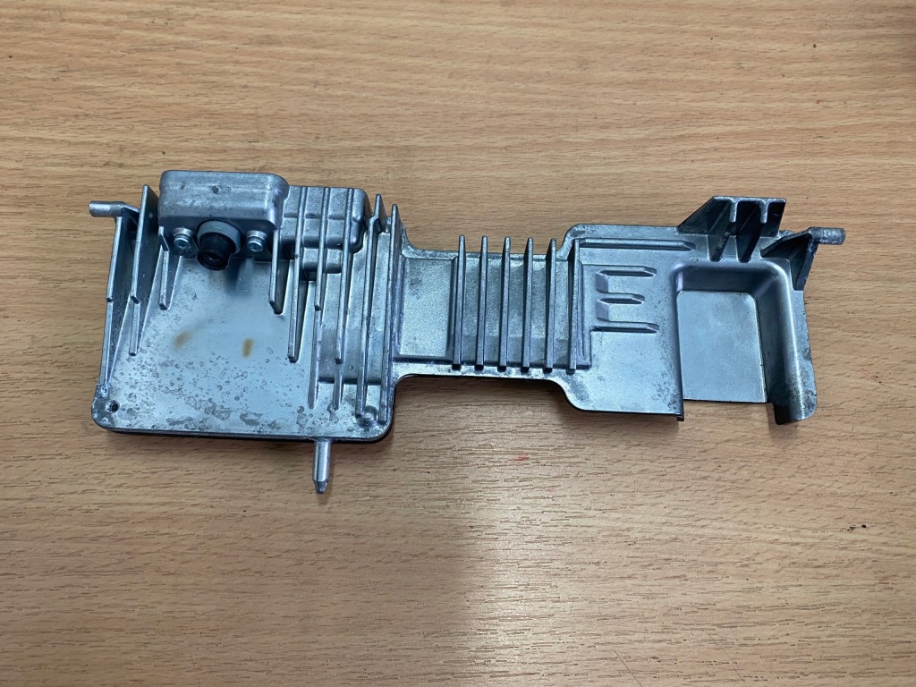 фото №1, Mercedes 247 167 gle камера скло перед 2479002007 оригінал