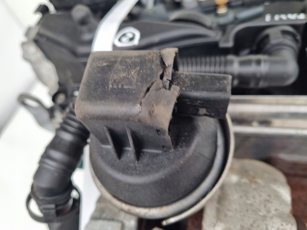 фото №12, Двигатель комплект vw jetta vi 2.0 tdi 140km ładnie pali 166tyś cffa cffb