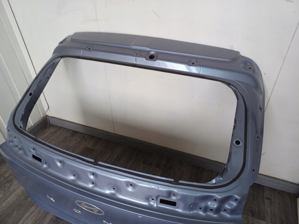 фото №7, Крышка багажника задняя задняя ---- hyundai kona ii 2022- -------- poznań -------- giełda