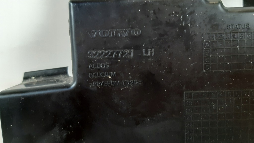 фото №2, Volvo v60 ii кронштейн радара ліва 32227721