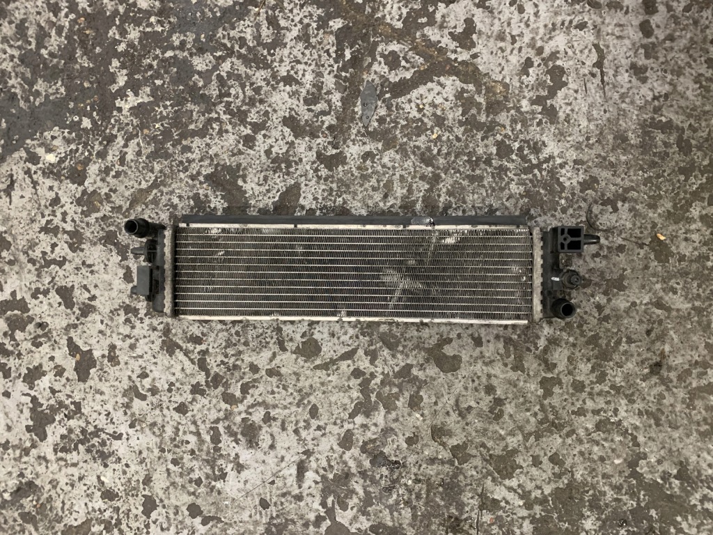 фото №1, Peugeot 508 радиатор wody генератора гибрид