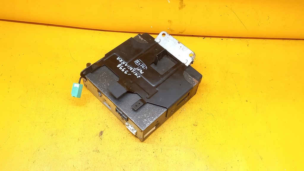 фото №8, Чейнджер дисків mazda 6 cnvm4270a