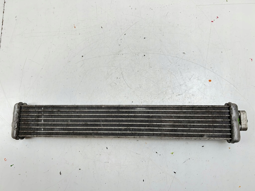 Купить 2012 bmw m5 интеркулер 7145279