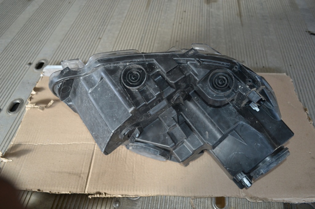 фото №9, Лампа левая фара левый перед partner iv rifter