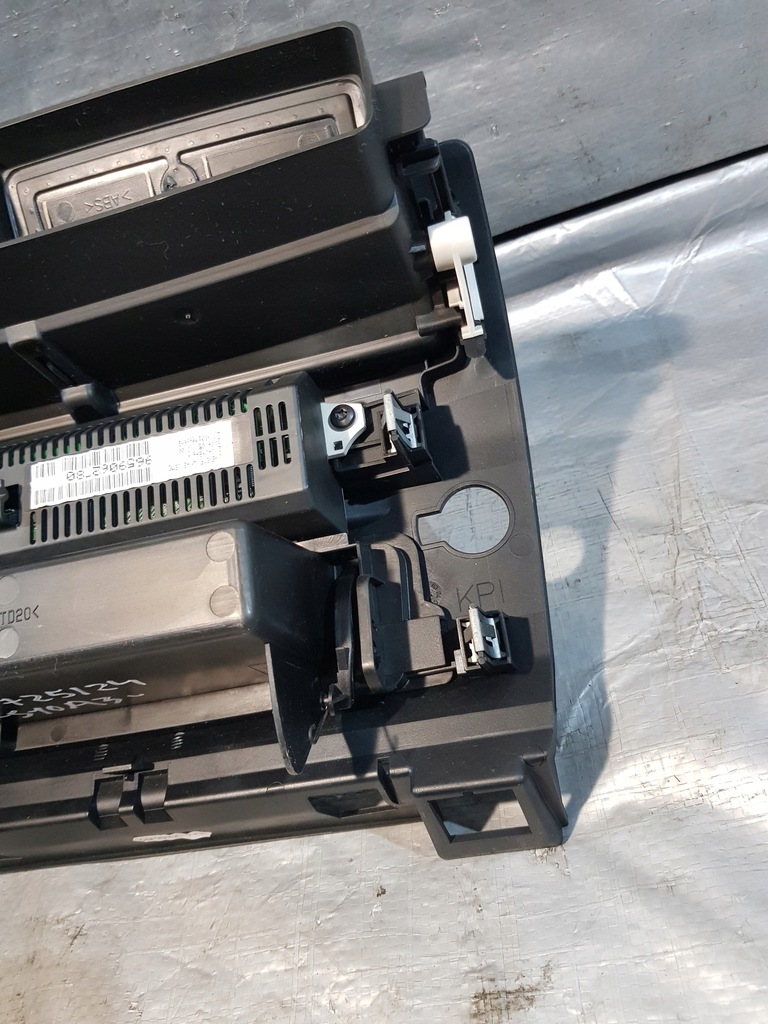 фото №11, Citroen c4 i решётка средняя обдув 9646338277 + дисплей 9659062780