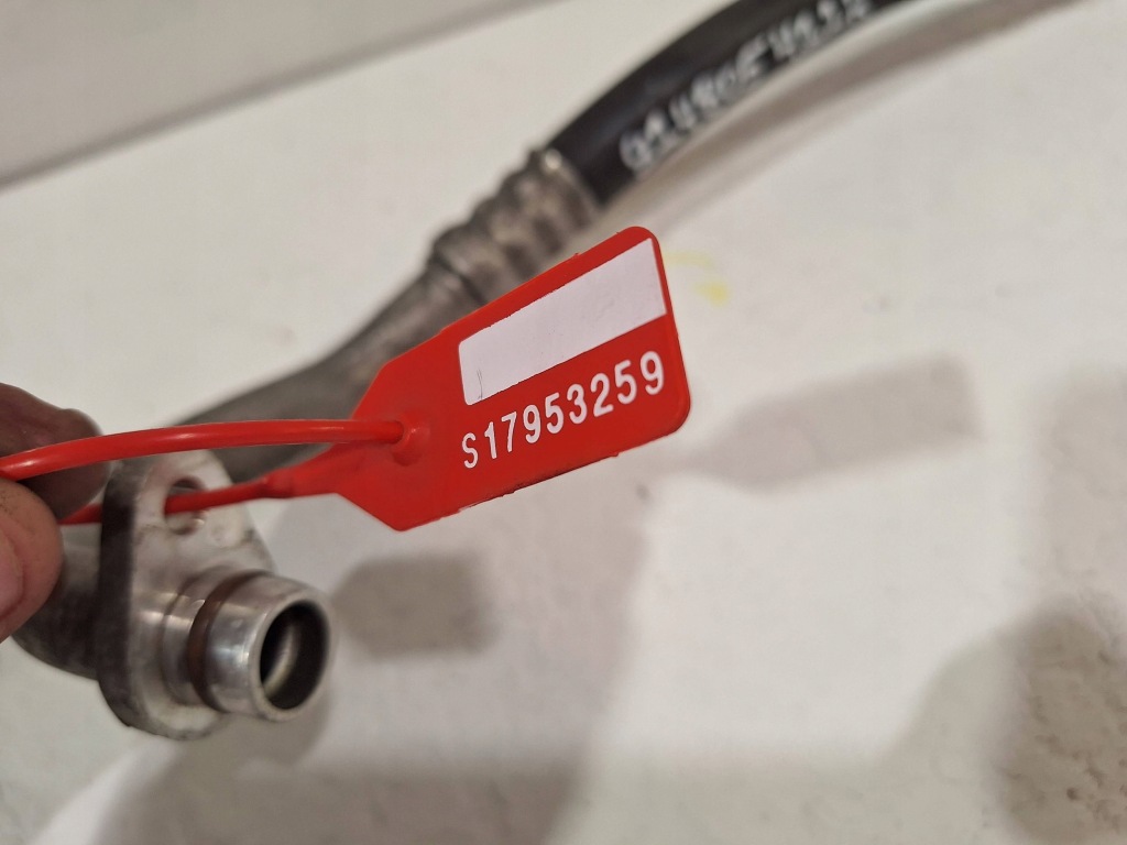 фото №6, Шланг кондиционера 924805422r renault twingo iii 1.0 sce