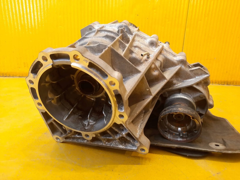 фото №1, Ford ranger v 16r. 3.2 редуктор коробки ab39 7a195 bd