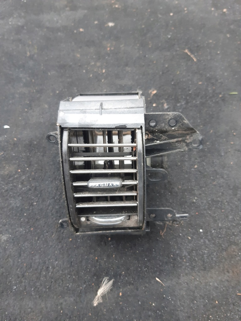 фото №1, Решётка обдув jaguar xf 2009 rok