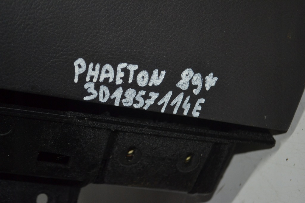 фото №5, Бардачок пассажира vw phaeton 3d1857114e