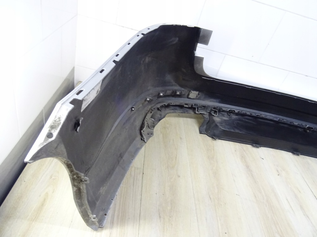 фото №12, Skoda superb iii 3 kombi бампер задня 3v9807421