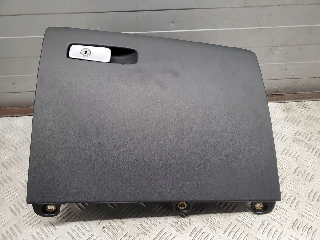 фото №7, Audi q3 8u 8u0971679b перед сторона правая бардачки, полка