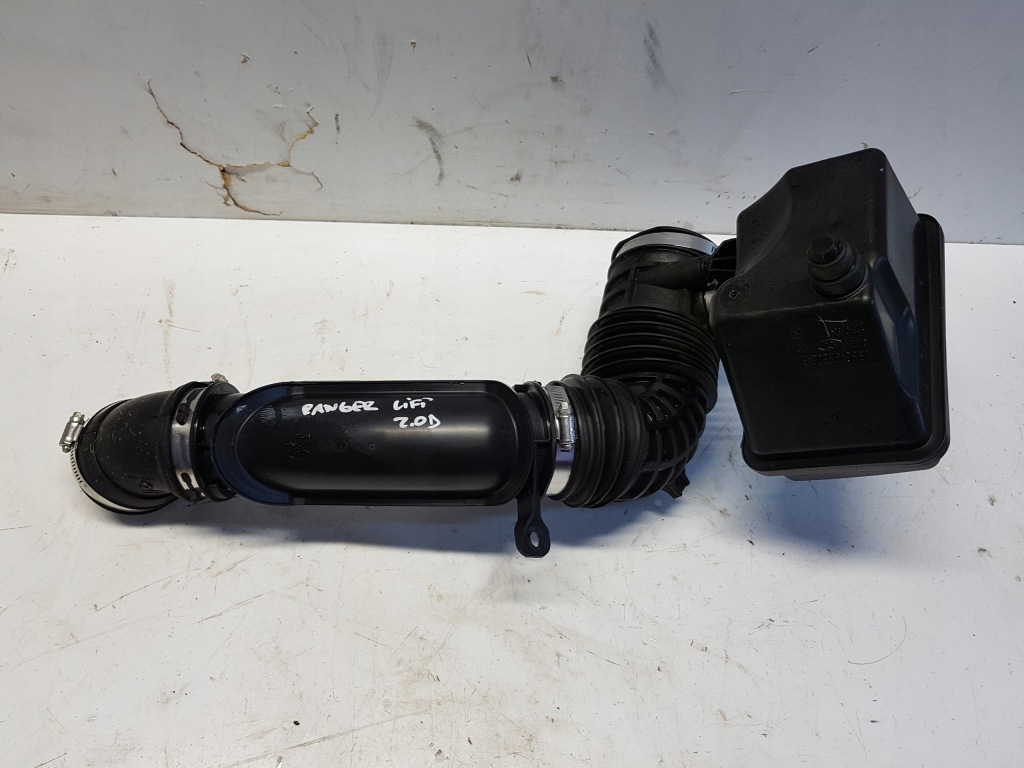 фото №2, Ford ranger iv v 2021 2.0 труба повітря резонатор