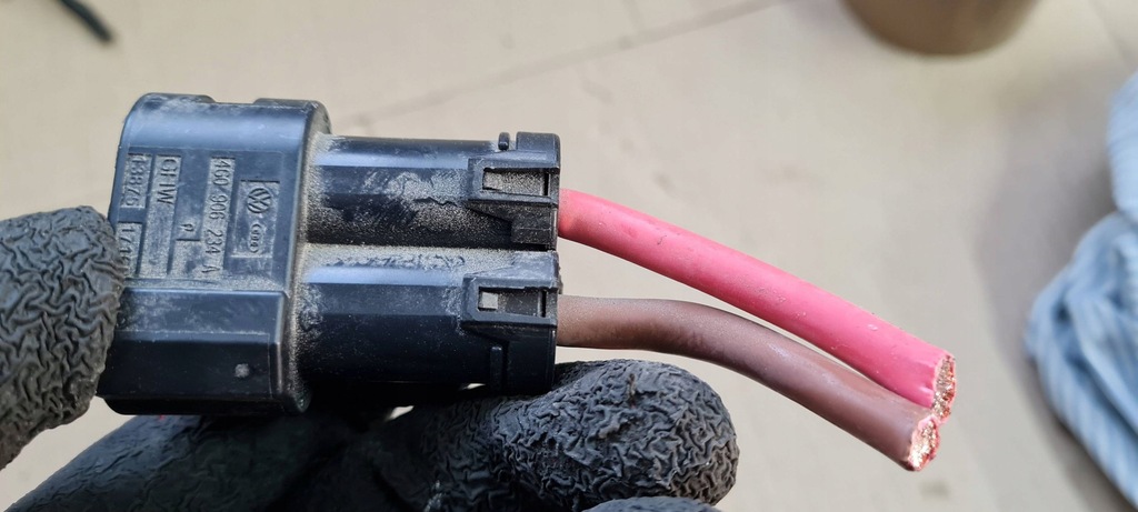 фото №9, Sq8 4m rsq8 q8 штекер вентиляторів колодка 4g0906234a a4 b9 8w a5 q7 4m