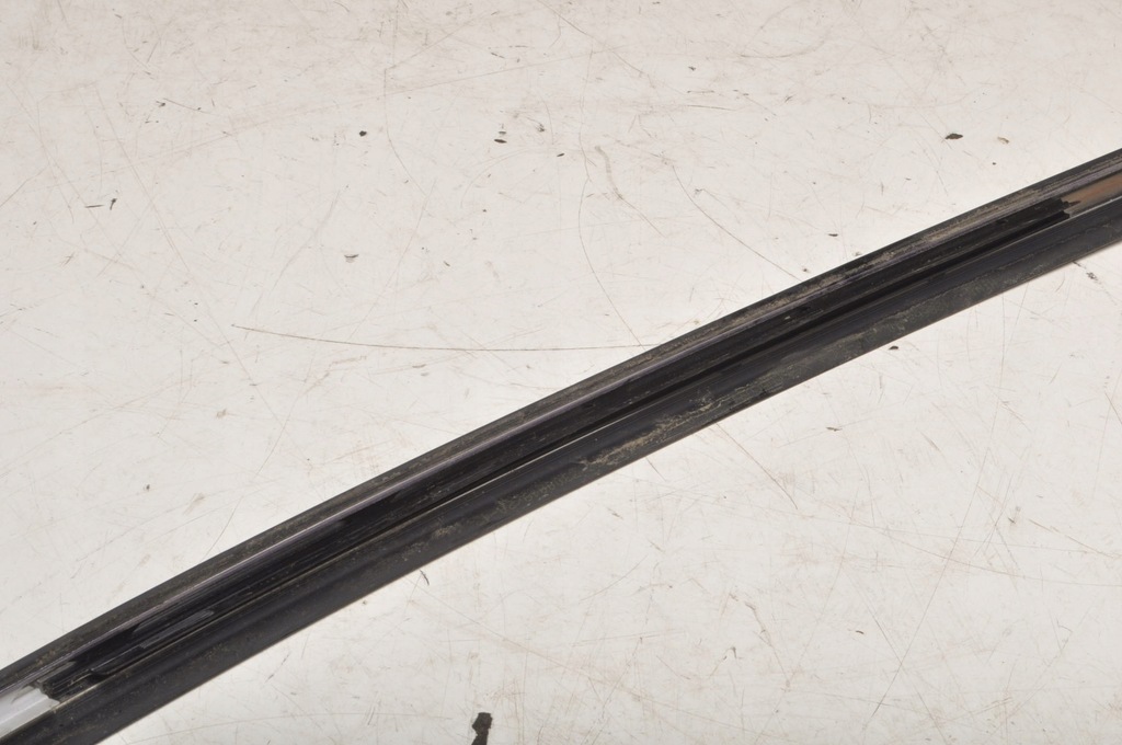 фото №8, Mini f56 молдинг стекло подоконная задняя правая 7300019