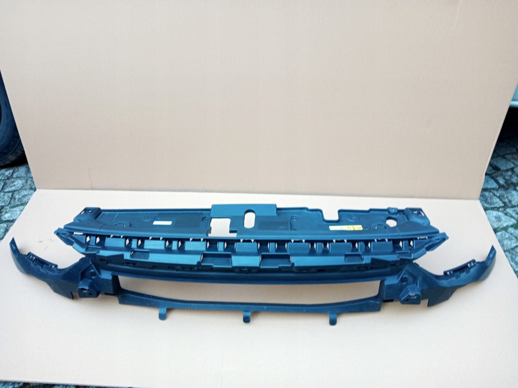 фото №1, Opel corsa f решётка радиатора усилитель бампера góra