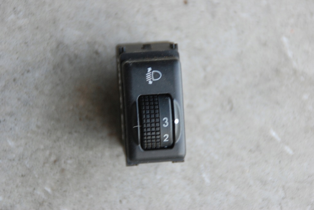 фото №1, Pathfinder navara d40 переключатель регулировки свет
