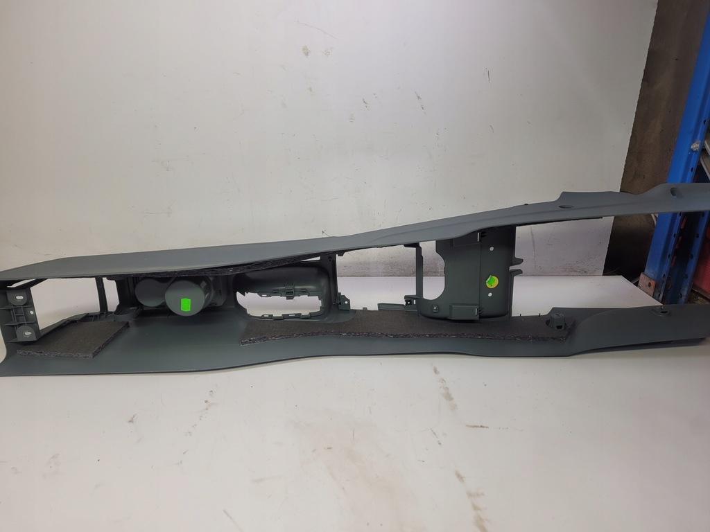 фото №6, Туннель средний audi a3 8p lift 2 din 8p1863244a