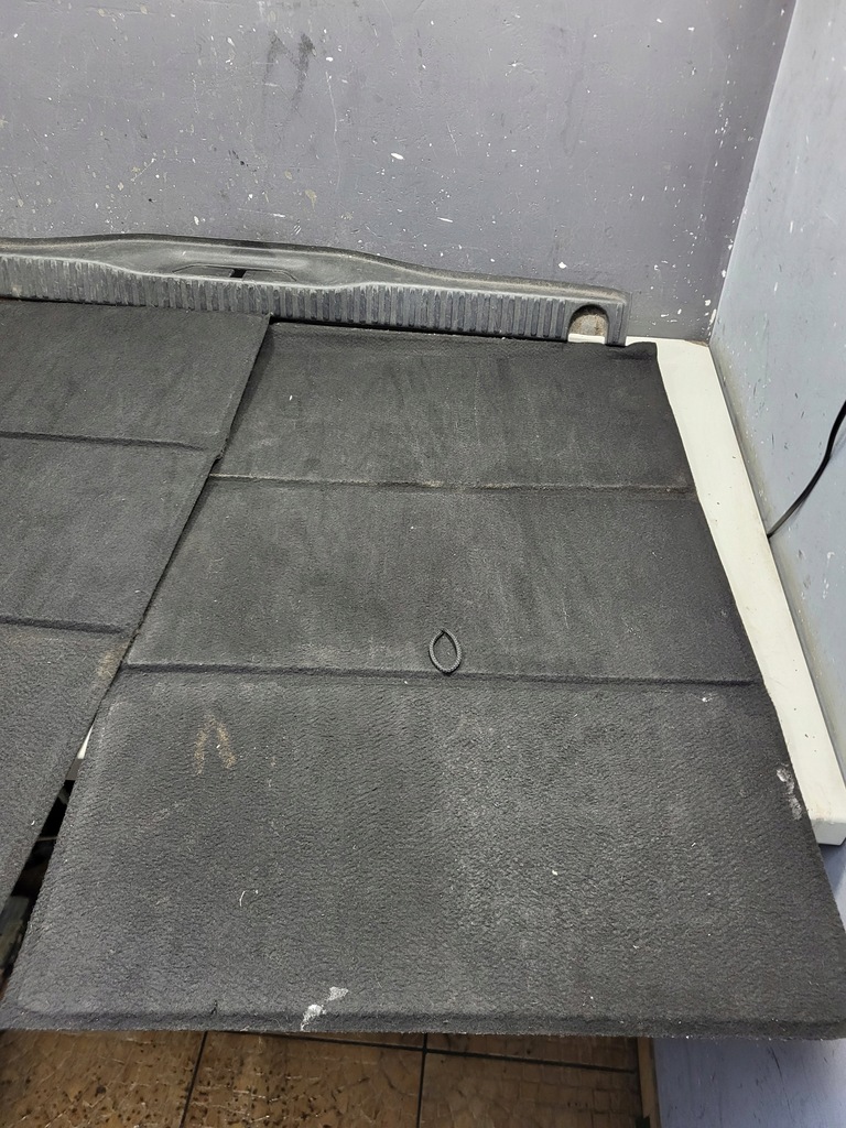 фото №12, Обшивка захист багажника citroen c4 grand picasso ii 9677826677