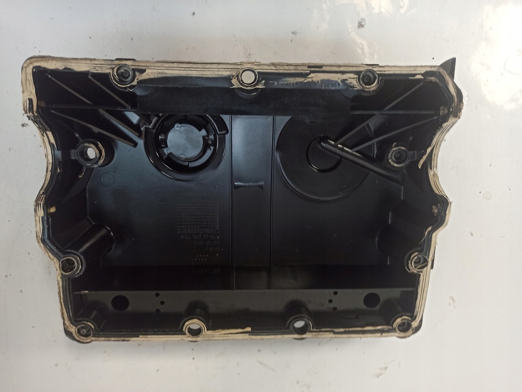 фото №10, Volkswagen polo 4 iv 1,4d кришка клапанів 045103469d 8z1103221 045103475b