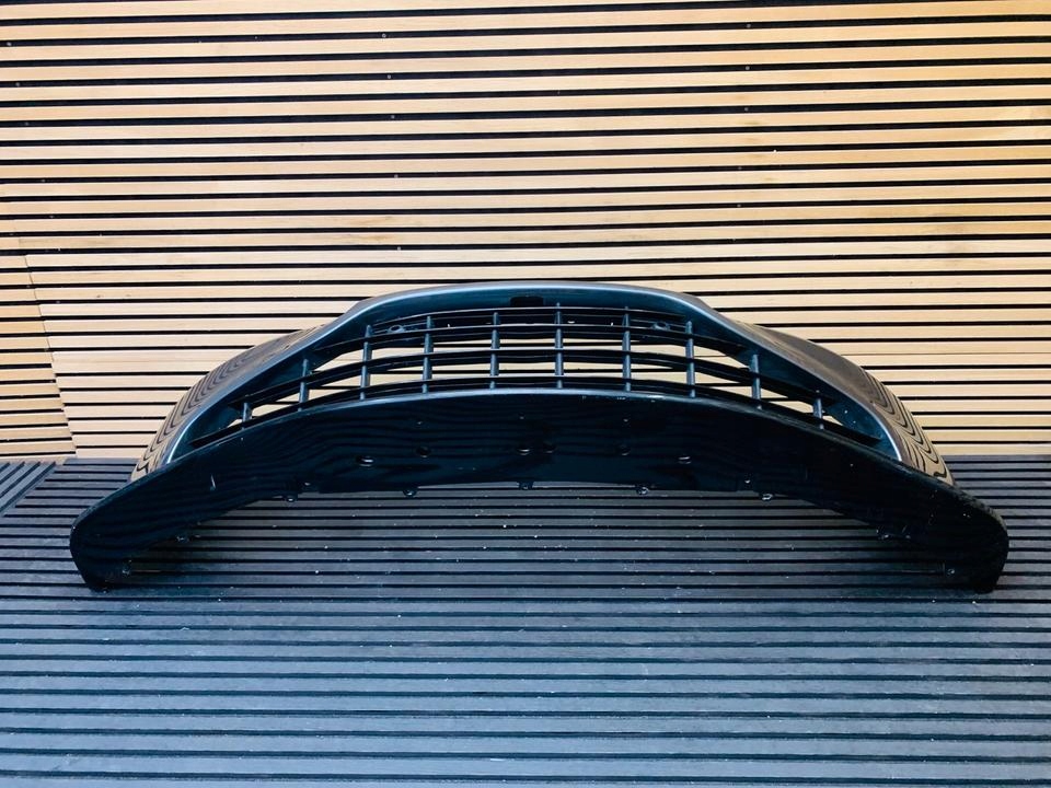 Aston martin vantage f1 бампер перед my6317a870a Киев