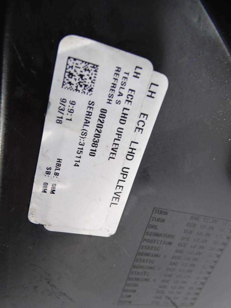 Фара перед передняя левая tesla s рестайлинг  full led Цена