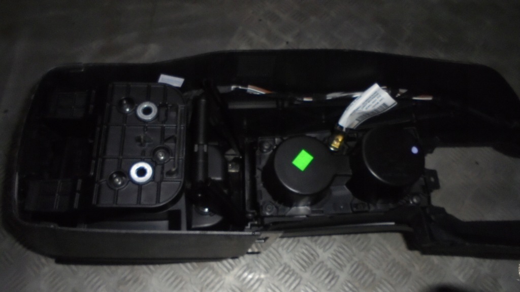 фото №9, Тунель підлокітник volvo v40 ii d2 1.6 2014