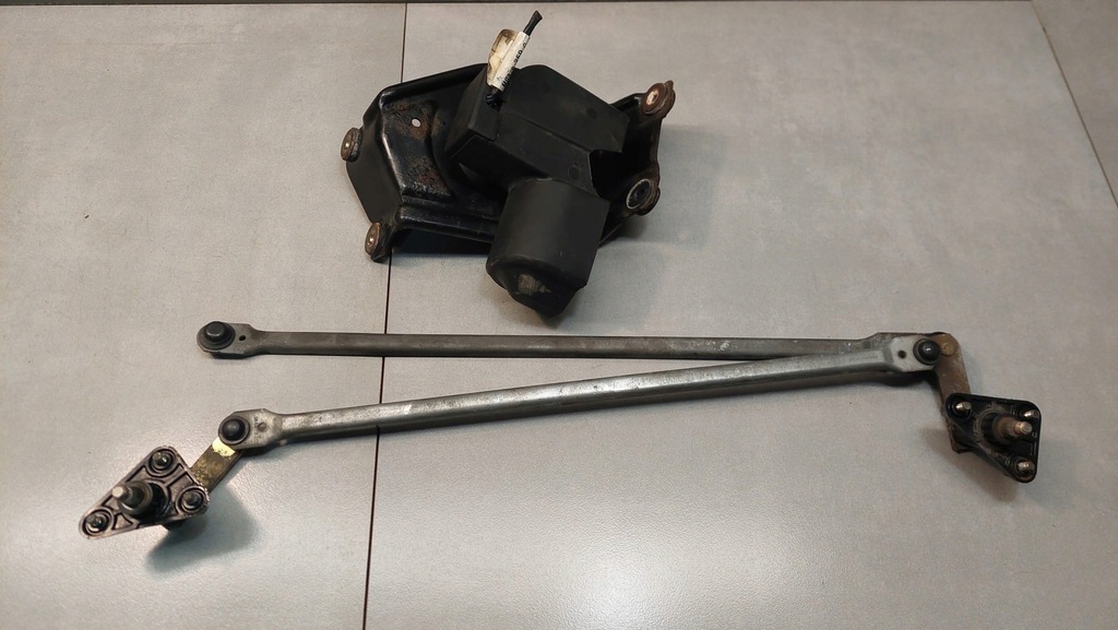 фото №1, Механизм дворник space star 1.8 fl