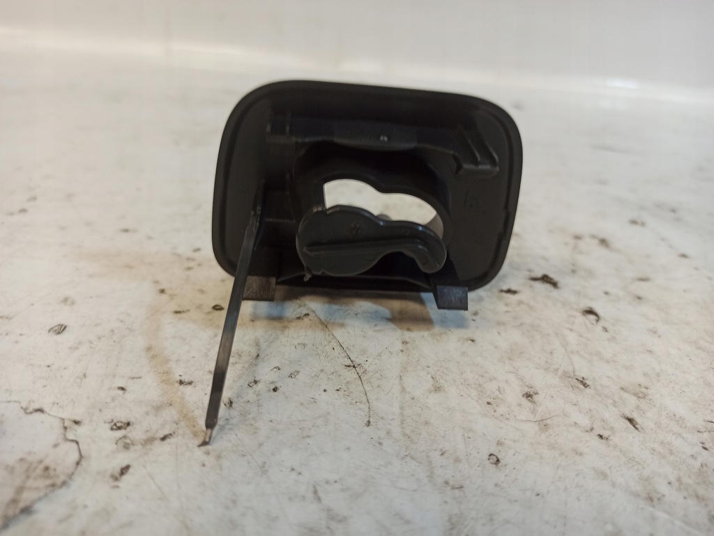 фото №5, Volvo v40 ii пластик заглушка w стеля 31271468 rh