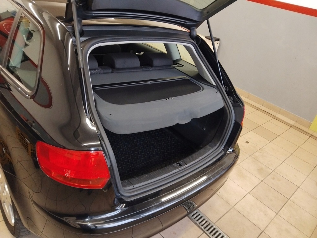 фото №1, Прокладка кришки багажника audi a3 8p 2004-2012