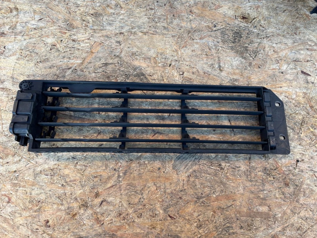 фото №1, Повітропровід повітря жалюзі renault clio v 214f68290r 1.6 94km