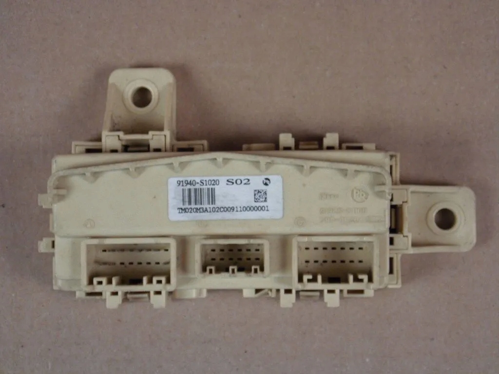 фото №1, Hyundai santa fe iv модуль 91940s1020