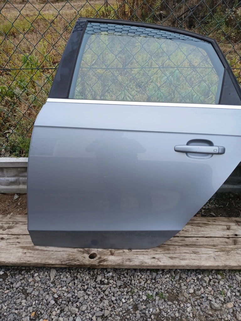 фото №1, Двері лівий задня audi a4 b8 sedan lx7v