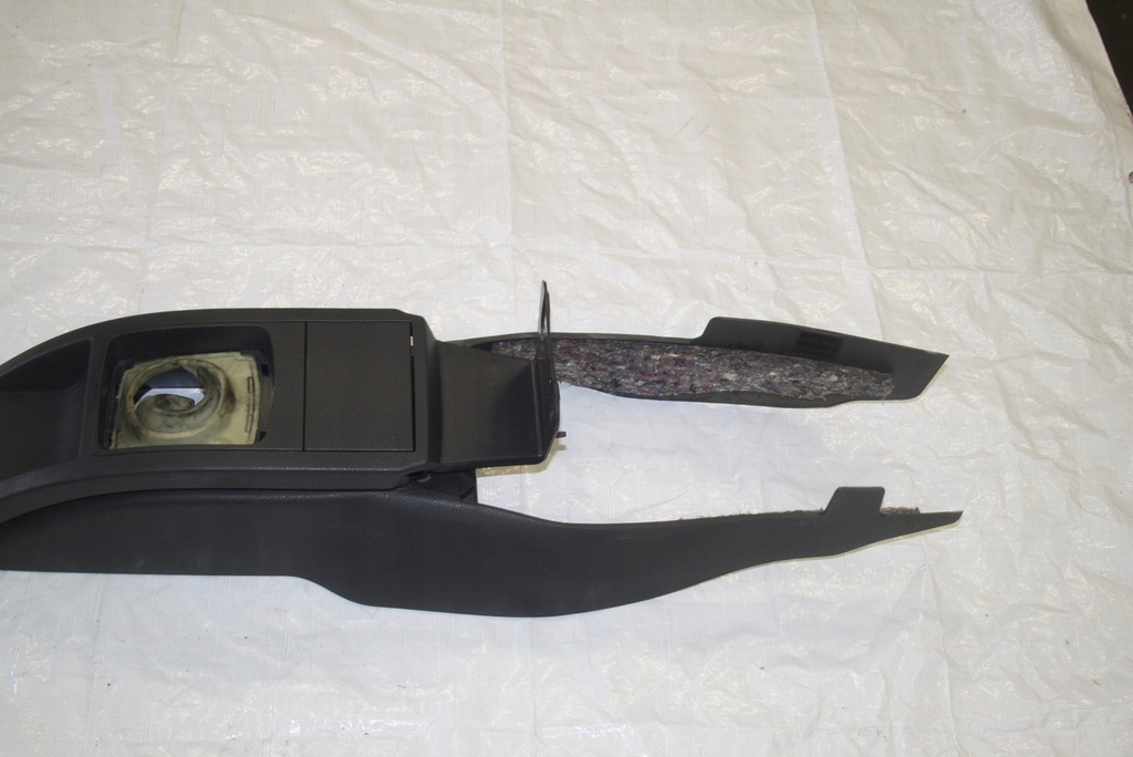 фото №8, Туннель передний средний idealny vw polo 9n 02-08