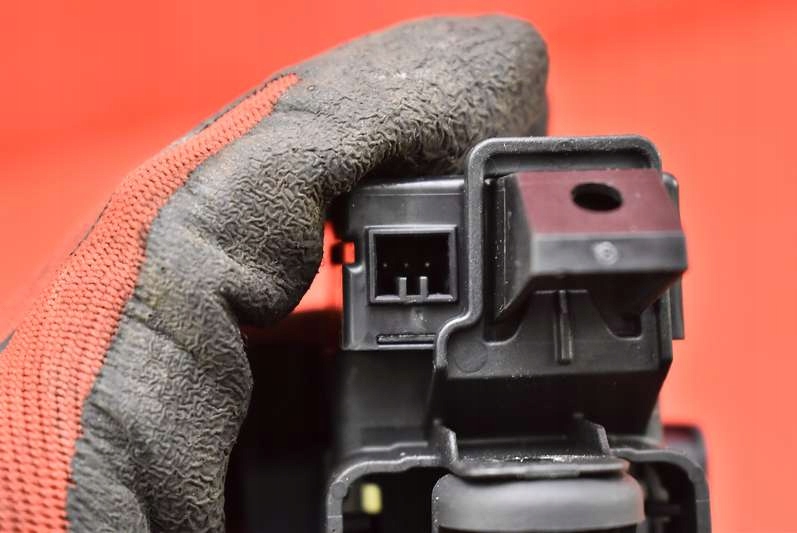 фото №9, Замок запалювання ключ 28227917 30659639 31394114 31340734 volvo v60 1 i 1.6 d d2