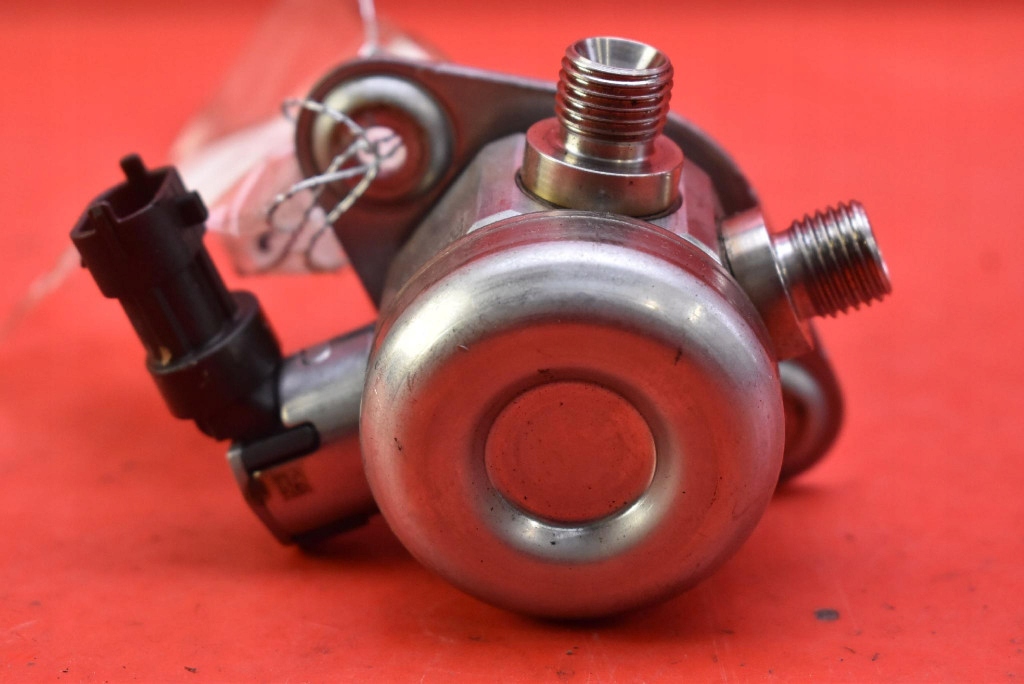 Помпа пального wysokiego тиску h4p3-9d376-ab jaguar xf x260 ii 2.0 i4p в Україні