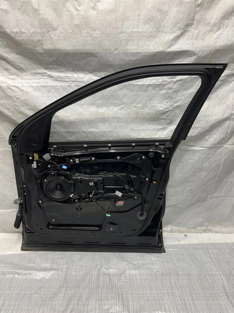 фото №2, Land rover discovery sport дверь передние правое