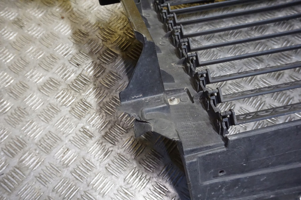 фото №11, Ford expedition 2018 2019 2020 - жалюзі повітропровід повітря pas перед usa