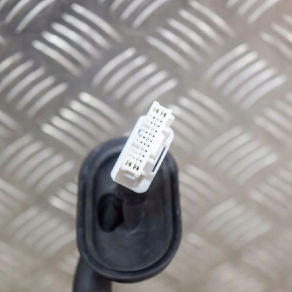 фото №5, Tesla model 3 2021 левая сторона жгут трубопровод дверь задних