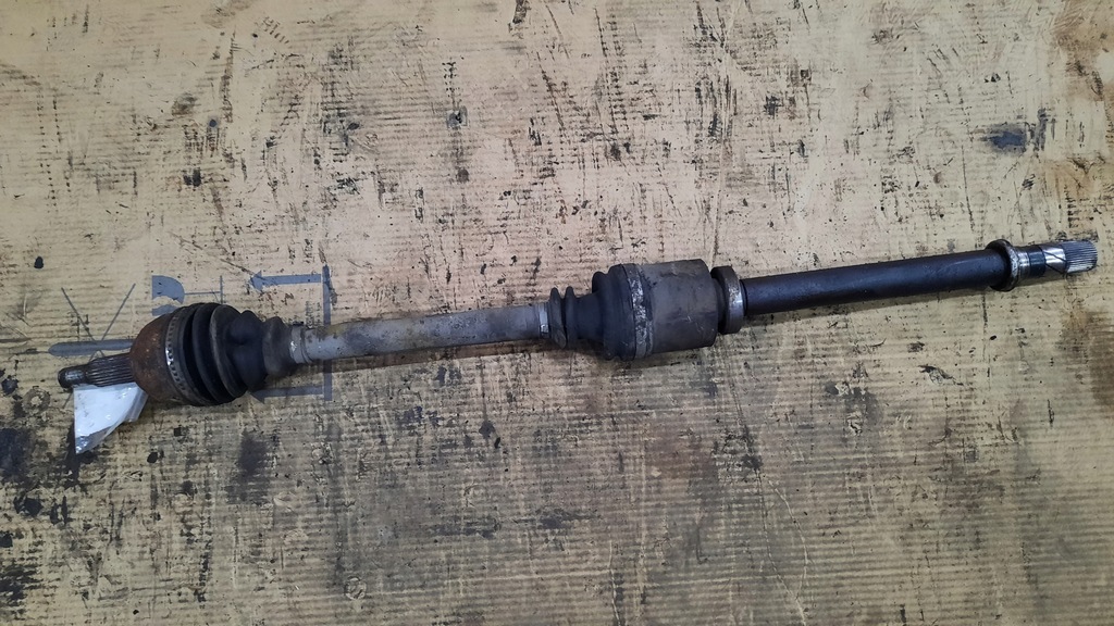 фото №1, Приводной вал правая renault megane scenic ii 1.9 dci 04r