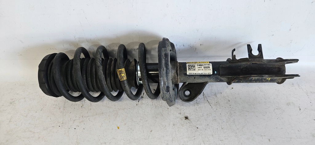 фото №1, Амортизатор правий перед opel mokka a 95137358