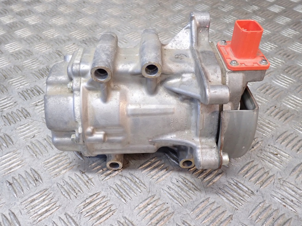 Купити Компресор кондиціонера toyota tundra hybrid 3.4 3.5 2022-