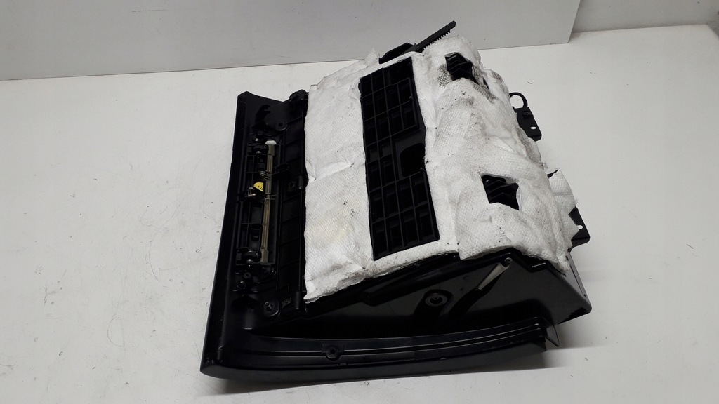 фото №9, Vw phaeton бардачок пассажира niebieski бензин