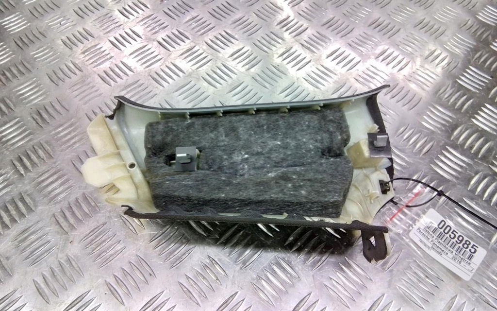 фото №5, Panamera 971 защита правая стойка задняя 971867288